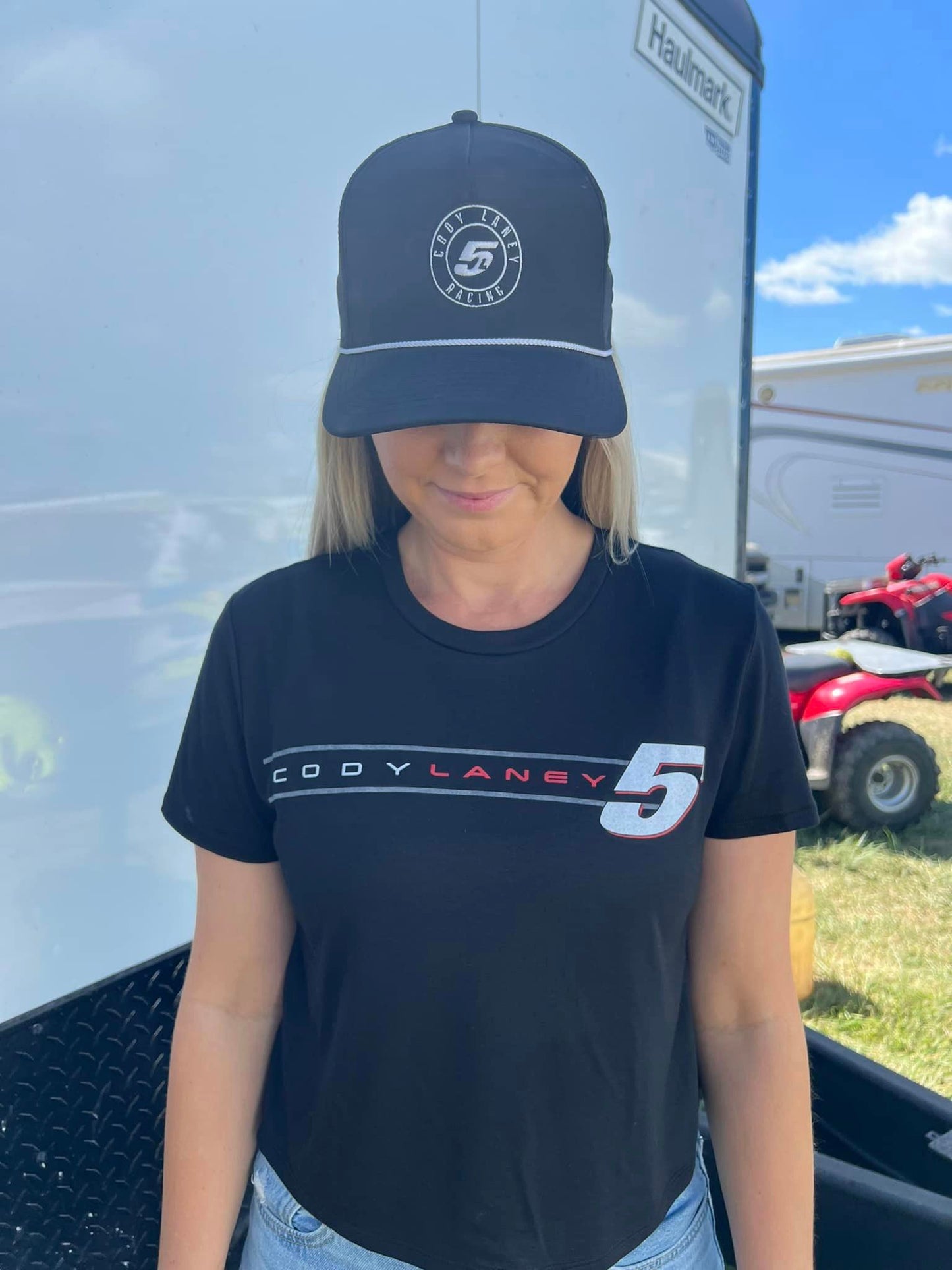 Modern Cropped Tshirt - Black